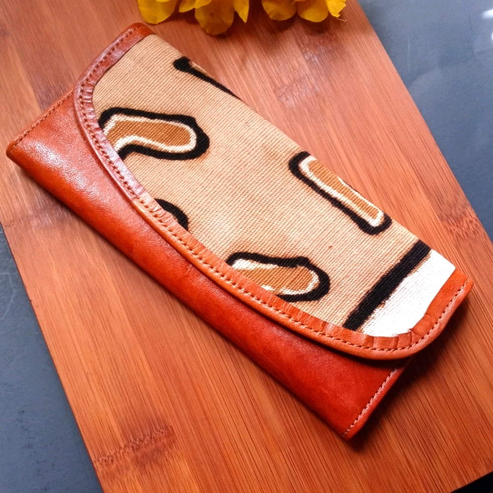 1PC Beautiful African Mudcloth Leather Wallet - Picture 1 of 16